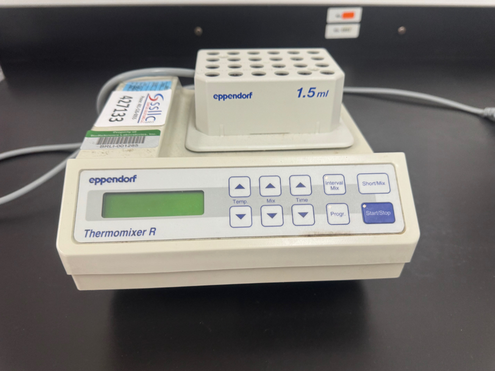 Image of Eppendorf Thermomixer R Microplate Shaker